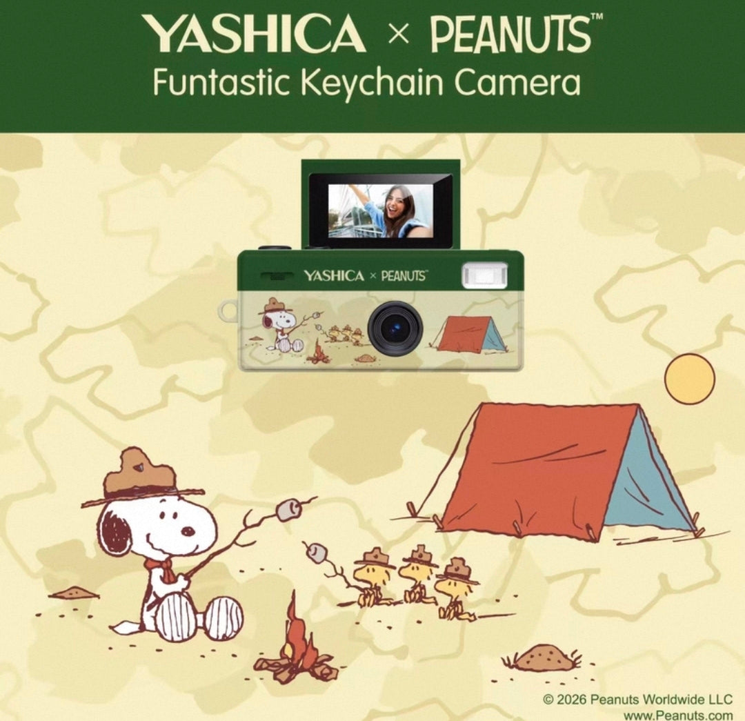 Yashica Funtastic Keychain Collaboration Mini digital Camera + 16 Gb memory + Card reader