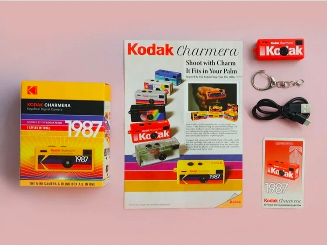 KODAK CHARMERA
Keychain Digital Camera 1 Blind Box (without memory card)